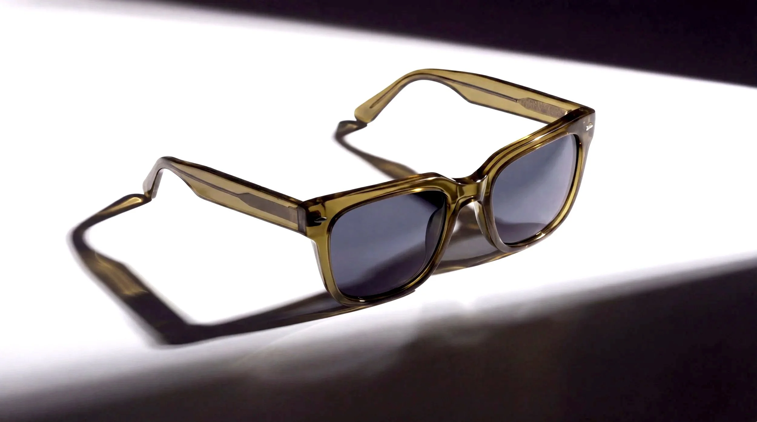 Lazell sunglasses photographed in profile